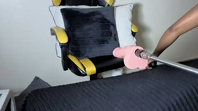 sexycabdy online show from December 5, 2025, 2:03 pm