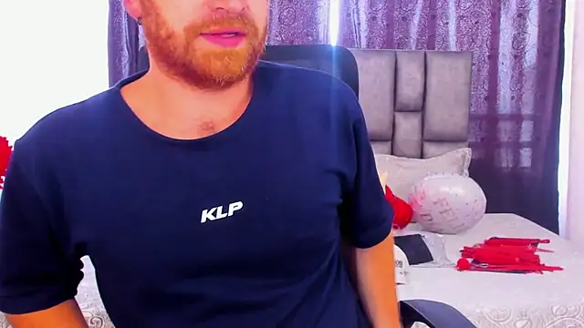 michacosio online show from February 22, 2025, 8:20 pm