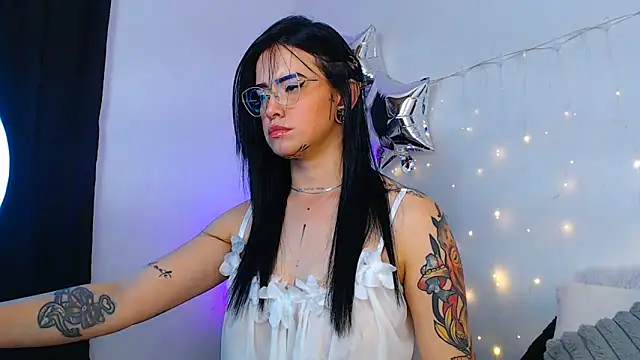 Snapshot of Isa_Maiden1 chatting on June 30, 2026, 5:14 pm Isa Maiden1 online show from June 30, 2026, 5:14 pm