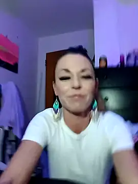 cammyquart online show from November 4, 2025, 3:49 am