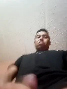 Snapshot of Diego_leon27 chatting on October 10, 2025, 2:10 am Diego leon27 online show from October 10, 2025, 2:10 am