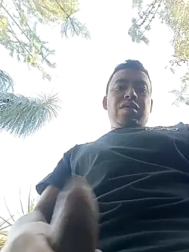 Snapshot of Diego_leon27 chatting on November 7, 2025, 8:20 pm Diego leon27 online show from November 7, 2025, 8:20 pm