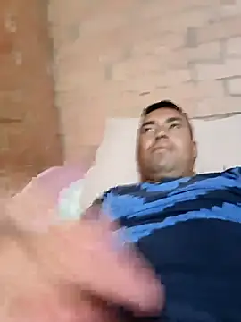 Diego leon27 online show from March 27, 2026, 3:01 am