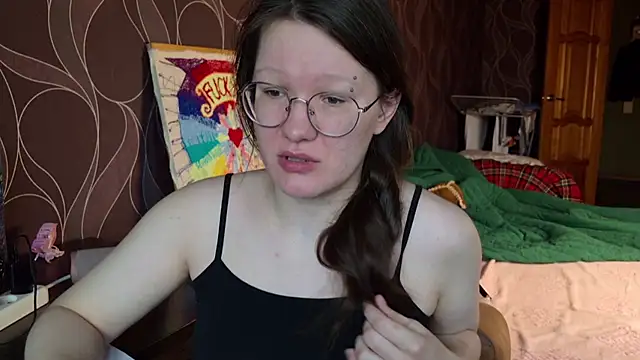 MiriamOr online show from November 7, 2025, 8:58 am