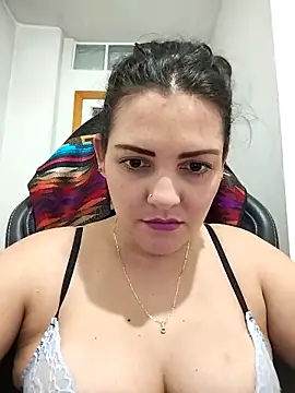 Mia Hampton online show from February 24, 2026, 10:30 pm