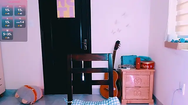 Cosmo Riri online show from March 22, 2026, 6:28 am