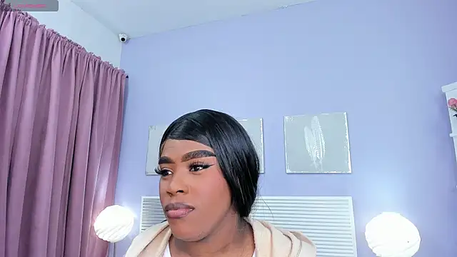 Briana Wells  online show from February 12, 2026, 12:33 pm