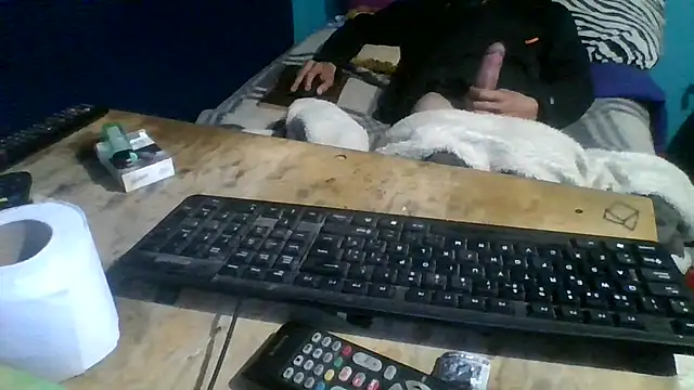 malekon76 online show from March 25, 2026, 1:06 pm