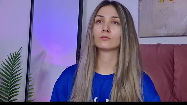 Snapshot of NicolLopeze chatting on November 26, 2025, 3:46 pm NicolLopeze online show from November 26, 2025, 3:46 pm