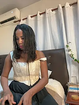 Snapshot of Isabella2603 chatting on March 14, 2025, 11:00 pm Isabella2603 online show from March 14, 2025, 11:00 pm