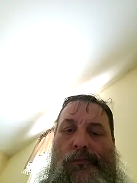 GeneWade45 online show from April 2, 2026, 9:45 pm