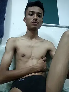 Hunter Hault online show from February 11, 2026, 12:32 pm