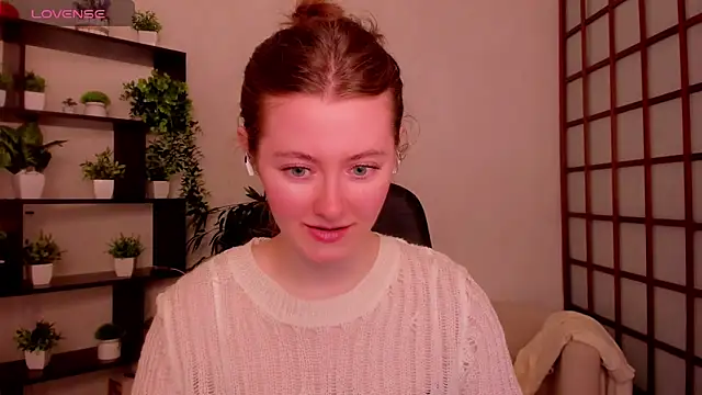 KateCuddle online show from May 21, 2026, 2:18 am
