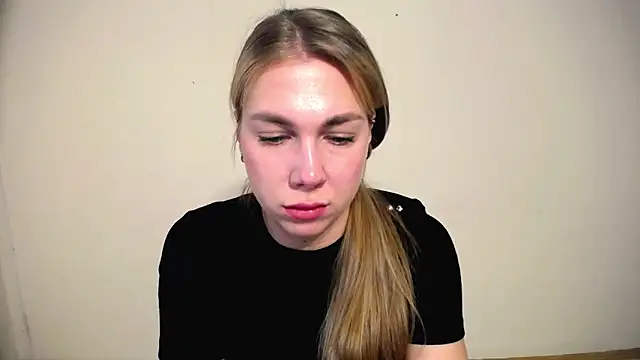 Sport Tall Doll online show from April 23, 2026, 10:25 am