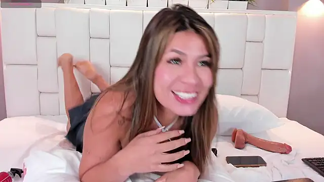 Snapshot of ValeriaGarcia chatting on January 6, 2025, 12:57 pm ValeriaGarcia online show from January 6, 2025, 12:57 pm