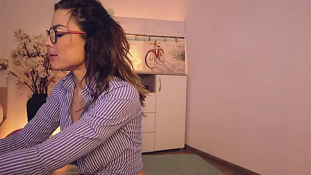 Snapshot of Misslullu chatting on January 19, 2025, 7:57 am Misslullu online show from January 19, 2025, 7:57 am