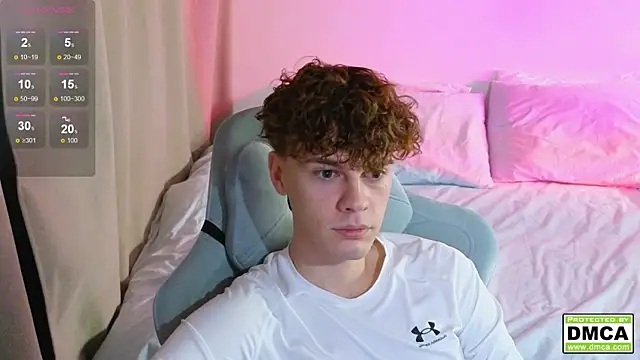 cute thomas online show from November 11, 2025, 3:01 pm