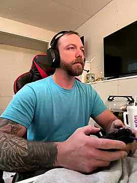 8inchHOLEpunch online show from December 2, 2024, 7:49 pm