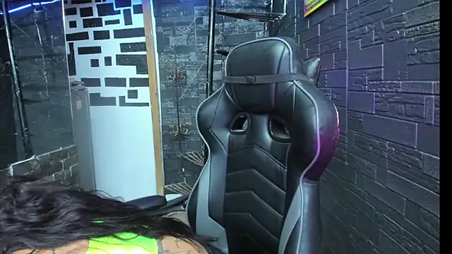 Snapshot of kissingdevil chatting on November 7, 2025, 11:38 pm kissingdevil online show from November 7, 2025, 11:38 pm