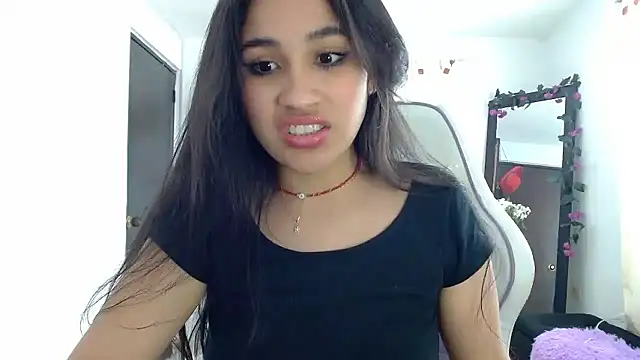 Snapshot of InocentHeaven1 chatting on December 3, 2024, 3:55 pm InocentHeaven1 online show from December 3, 2024, 3:55 pm