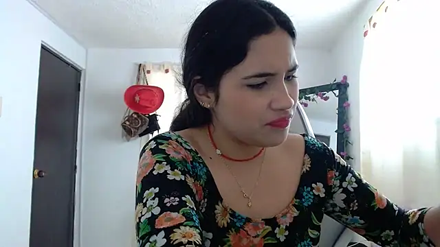 Snapshot of InocentHeaven1 chatting on December 12, 2024, 12:33 pm InocentHeaven1 online show from December 12, 2024, 12:33 pm