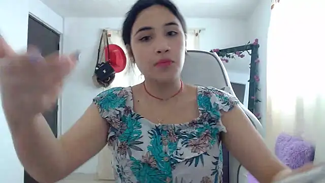 Snapshot of InocentHeaven1 chatting on December 16, 2024, 12:49 pm InocentHeaven1 online show from December 16, 2024, 12:49 pm