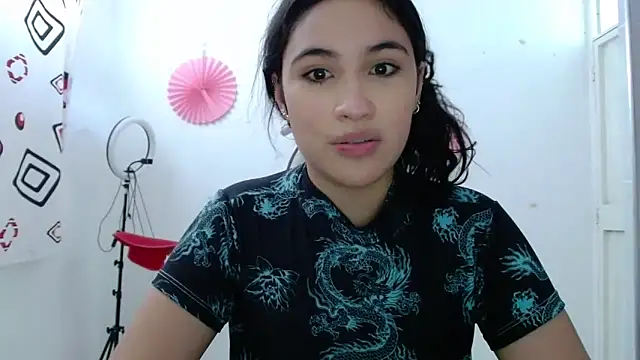 Snapshot of InocentHeaven1 chatting on September 20, 2025, 12:39 pm InocentHeaven1 online show from September 20, 2025, 12:39 pm