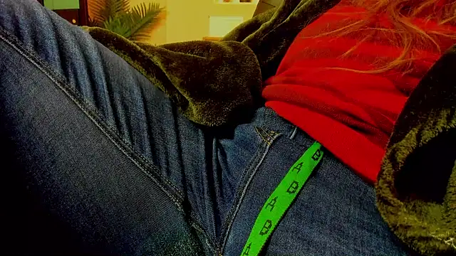 Persephoni online show from March 9, 2025, 12:09 pm