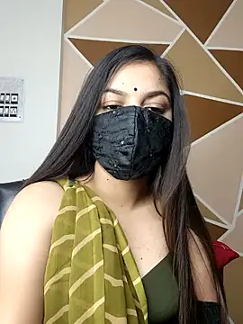 Snapshot of _desigori chatting on January 6, 2025, 10:46 am  desigori online show from January 6, 2025, 10:46 am