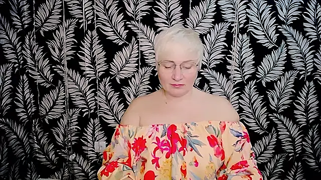 Olivia playful online show from April 9, 2026, 10:31 am