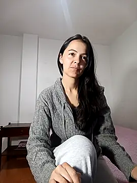 sarasweet 4 online show from February 8, 2026, 7:28 pm