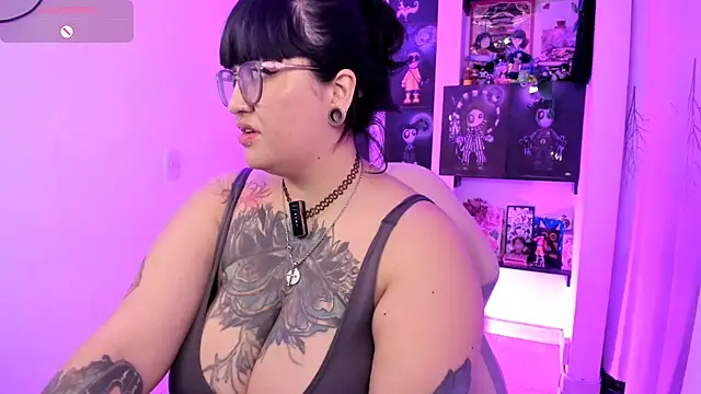  Ali Brinck  online show from September 24, 2025, 2:48 am