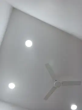 Lent Medium online show from November 17, 2025, 10:21 am