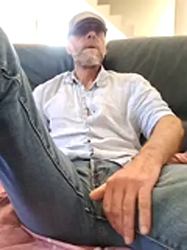 eddouxxx78 online show from June 14, 2026, 7:54 am