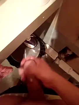 Snapshot of Jeanka18z chatting on December 18, 2025, 11:44 pm Jeanka18z online show from December 18, 2025, 11:44 pm