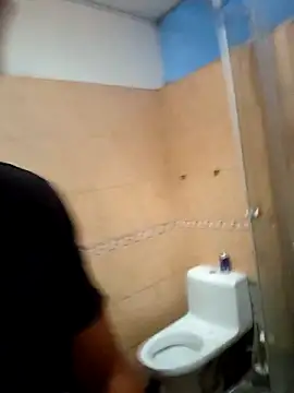 Snapshot of Jeanka18z chatting on December 21, 2025, 10:06 pm Jeanka18z online show from December 21, 2025, 10:06 pm