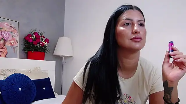 RebeccaRyen online show from November 18, 2025, 11:26 pm