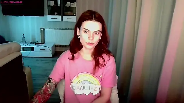 RinaDevil online show from November 14, 2025, 2:49 pm