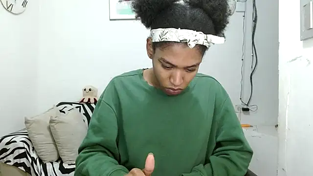 Snapshot of angelamarie1 chatting on February 6, 2026, 11:57 am angelamarie1 online show from February 6, 2026, 11:57 am