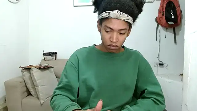 Snapshot of angelamarie1 chatting on February 28, 2026, 8:37 am angelamarie1 online show from February 28, 2026, 8:37 am