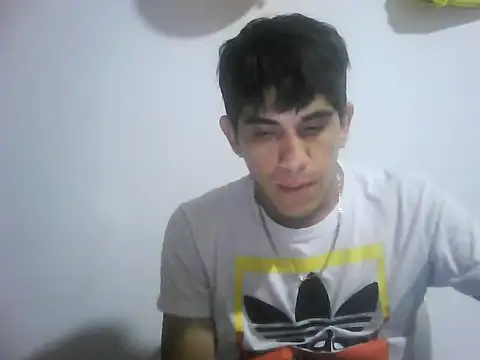 LarryCapija online show from October 30, 2025, 5:09 am