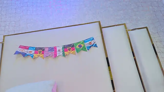 paola rodriguez online show from July 4, 2026, 9:59 am