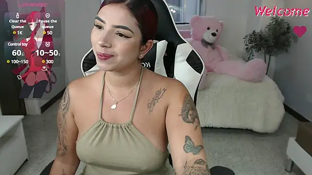 Snapshot of vane_lopez_ chatting on January 13, 2025, 10:35 pm vane lopez online show from January 13, 2025, 10:35 pm
