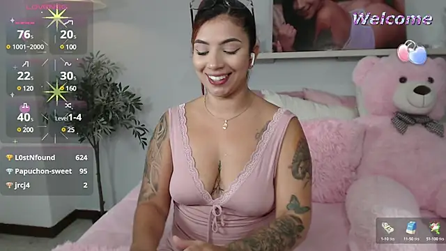 Snapshot of vane_lopez_ chatting on February 14, 2025, 12:51 am vane lopez online show from February 14, 2025, 12:51 am