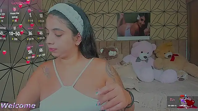 Snapshot of vane_lopez_ chatting on October 14, 2025, 5:36 pm vane lopez online show from October 14, 2025, 5:36 pm