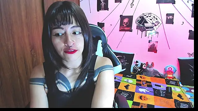 yunkodolly666 online show from November 27, 2025, 7:27 pm