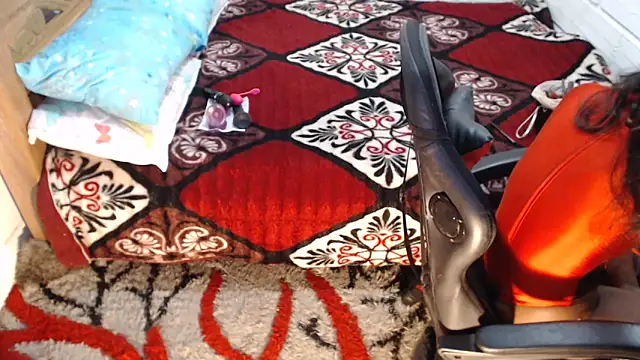 sexyjustin202 online show from March 5, 2026, 12:17 am