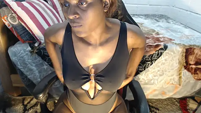 Snapshot of sexyjustin202 chatting on June 24, 2026, 3:27 am sexyjustin202 online show from June 24, 2026, 3:27 am
