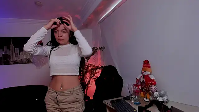 Snapshot of Meghan320 chatting on January 6, 2025, 5:59 pm Meghan320 online show from January 6, 2025, 5:59 pm