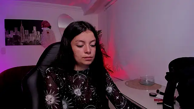 Snapshot of Meghan320 chatting on January 9, 2025, 11:25 am Meghan320 online show from January 9, 2025, 11:25 am